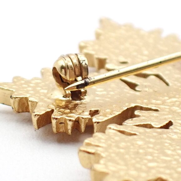 CHANEL CC Logo Bijou Snowflake Brooch 01A Gold France Vintage 30RL405 - Picture 3 of 7
